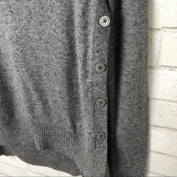 C&C California Gray Wool Blend Long Sleeve Hi Lo Hem Side Button Sweater Size XS - Picture 3 of 8
